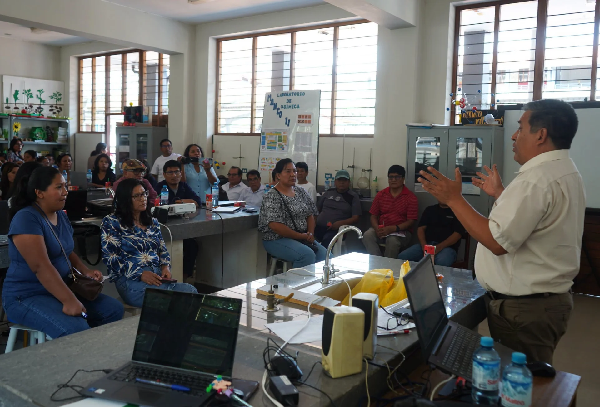 La UGEL La Convención desarrollo con exito los talleres de fortalacimiento de capacidades en Innovación Educativa